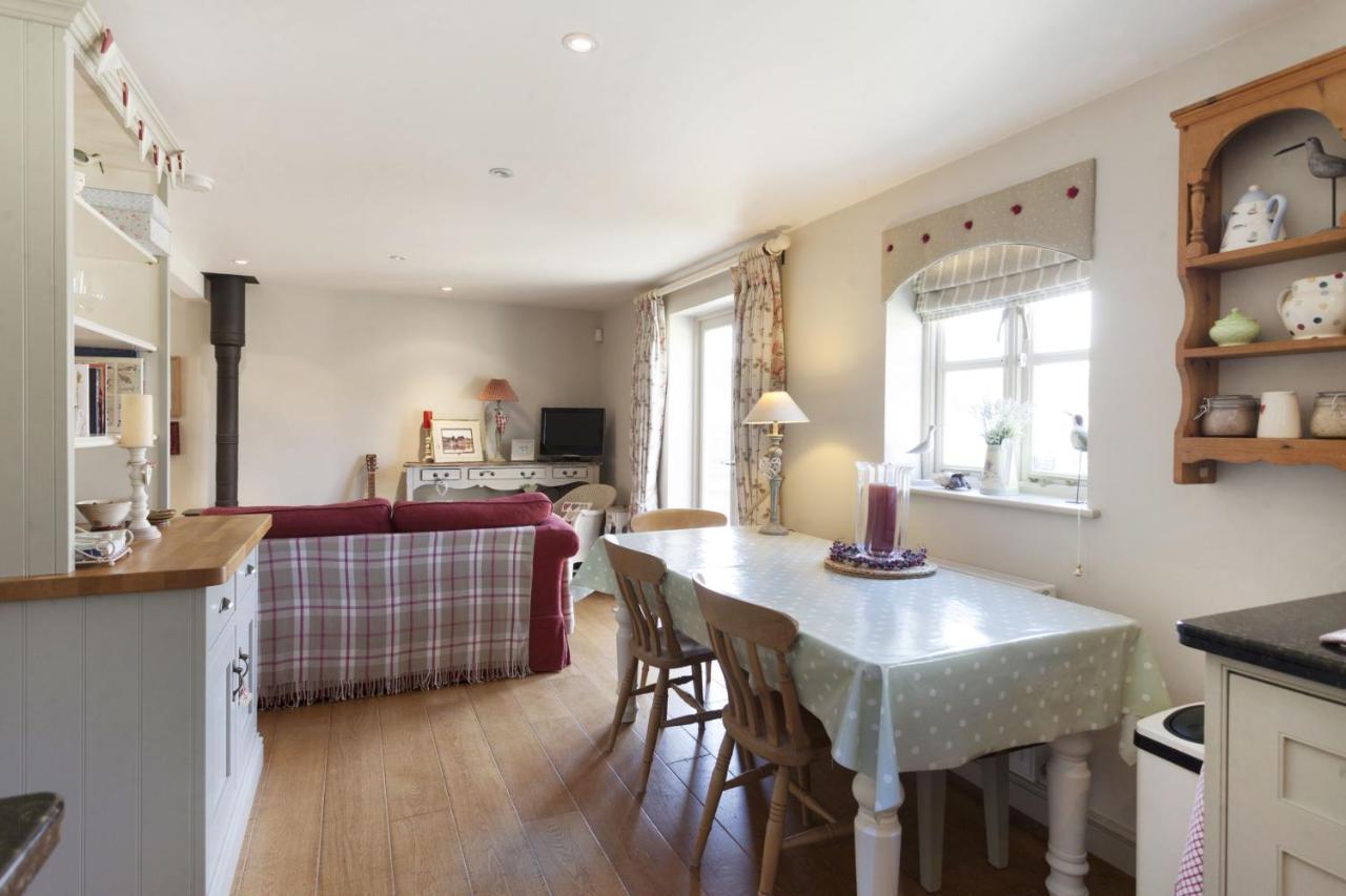 Legion Cottages Blakeney  Esterno foto
